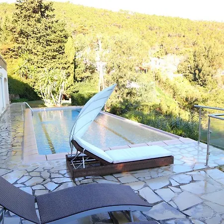 Somptueuse Villa, Une Vue Imprenable Sur La Mer Et Les îles De Lérins. Théoule-sur-Mer